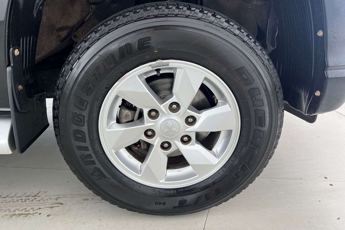 2021 Mitsubishi Triton GLX+ MR 4X4