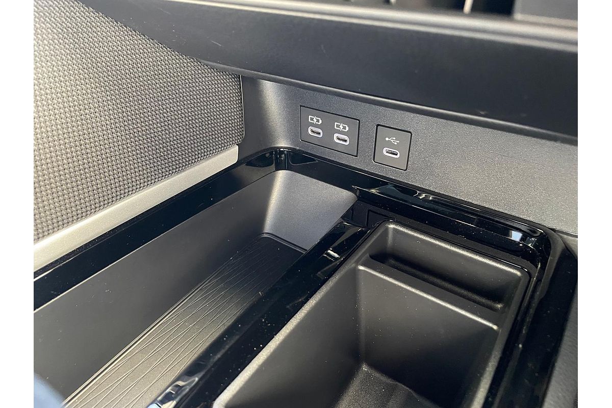 2024 Toyota Camry Ascent AXVH80R