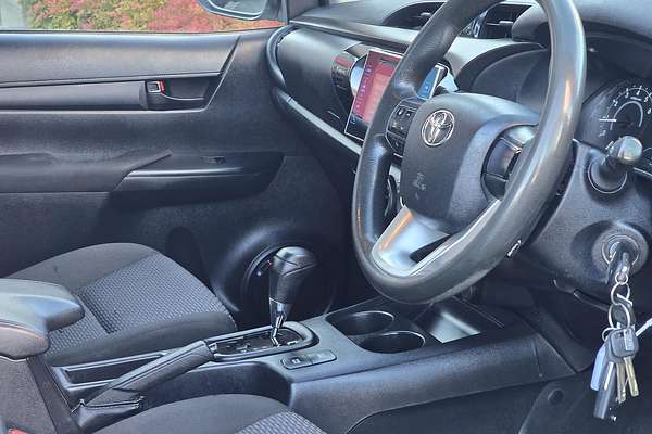 2018 Toyota Hilux Workmate TGN121R Rear Wheel Drive
