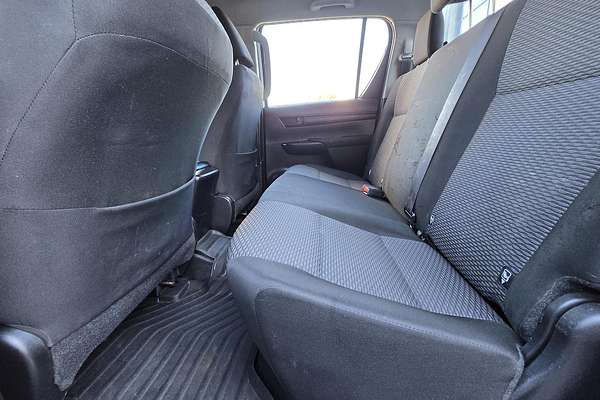 2018 Toyota Hilux Workmate TGN121R Rear Wheel Drive