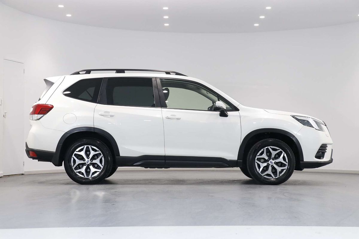 2023 Subaru Forester 2.5i S5