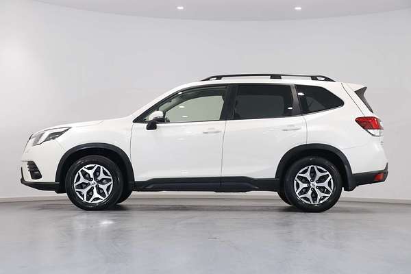 2023 Subaru Forester 2.5i S5