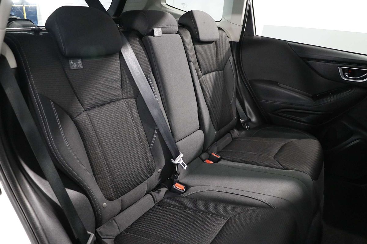 2023 Subaru Forester 2.5i S5