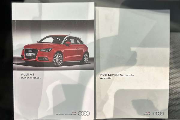 2011 Audi A1 Ambition 8X
