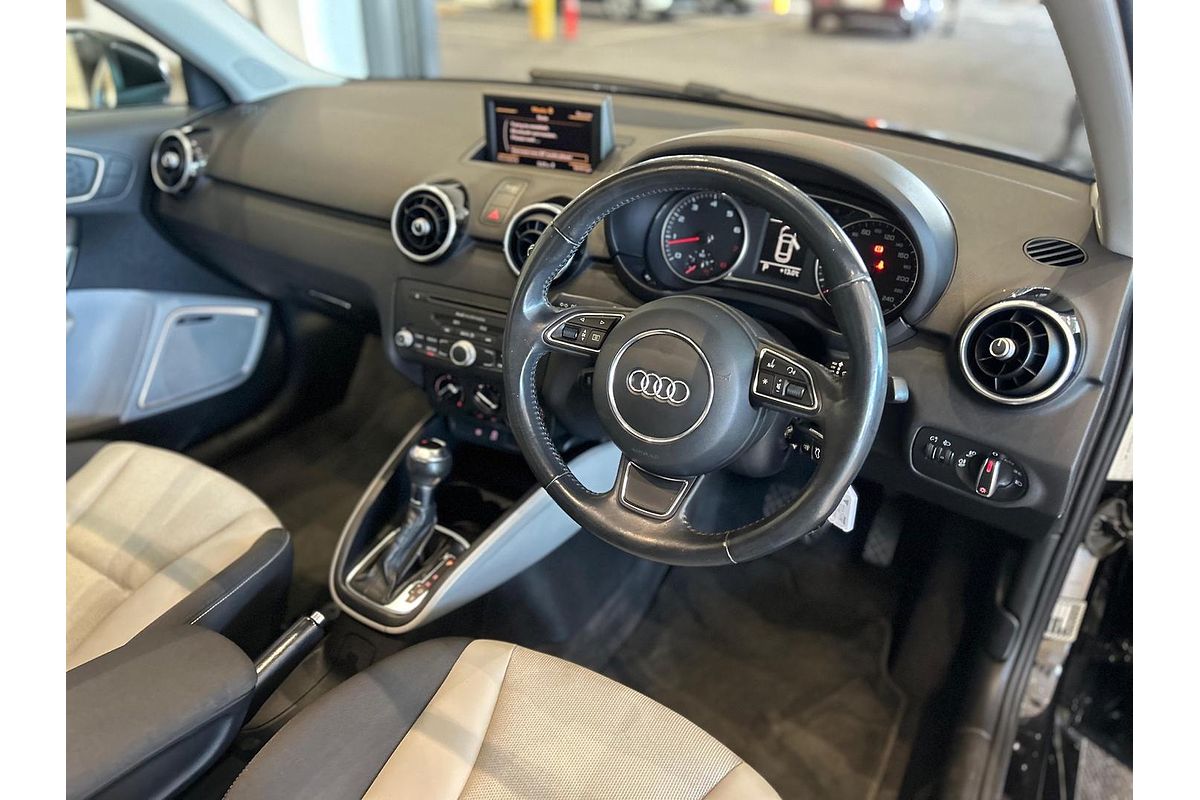 2011 Audi A1 Ambition 8X
