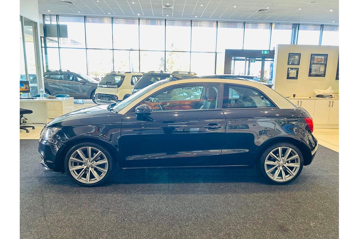 2011 Audi A1 Ambition 8X