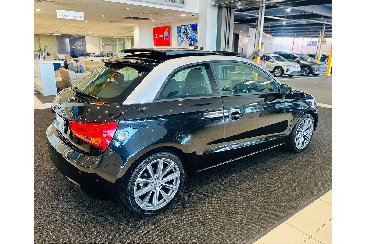 2011 Audi A1 Ambition 8X