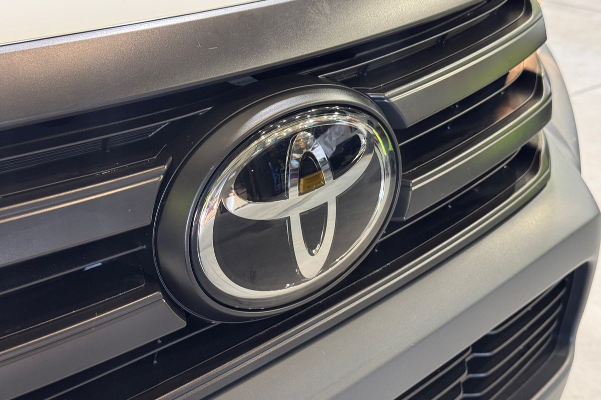 2022 Toyota Hilux Workmate TGN121R