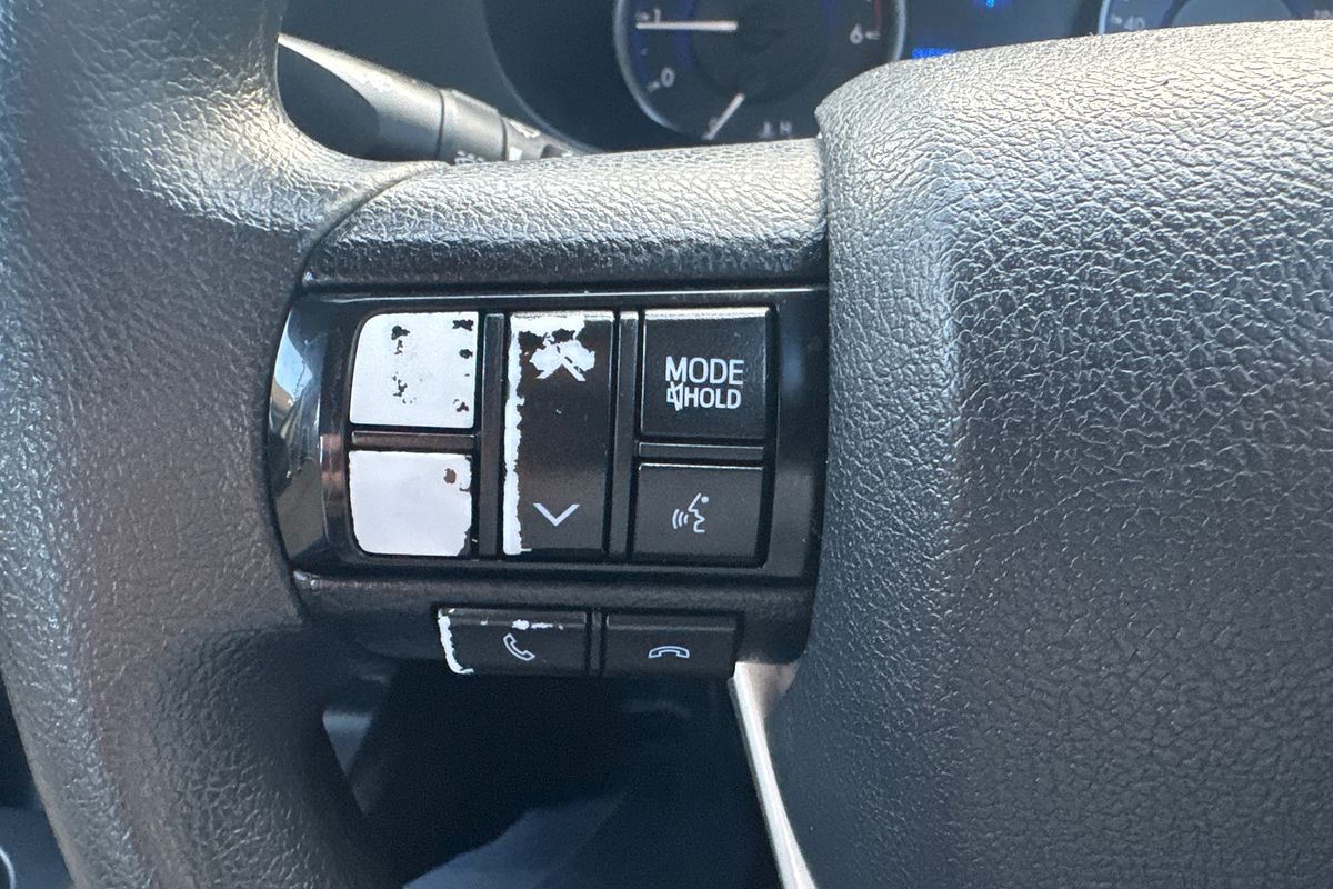 2018 Toyota Hilux SR GUN126R 4X4