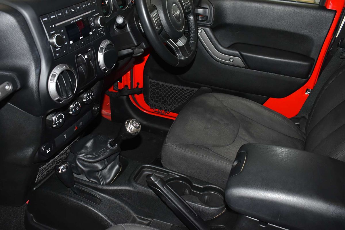 2017 Jeep Wrangler Sport JK