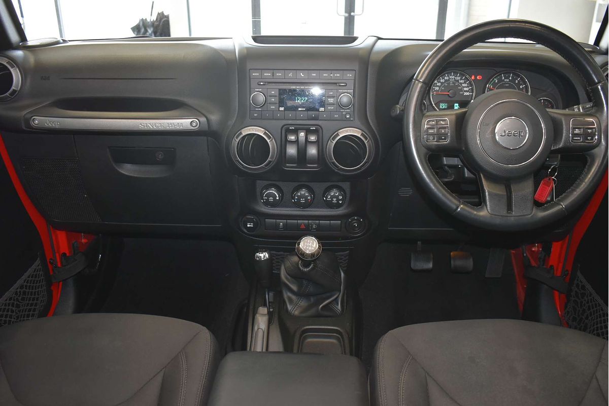 2017 Jeep Wrangler Sport JK