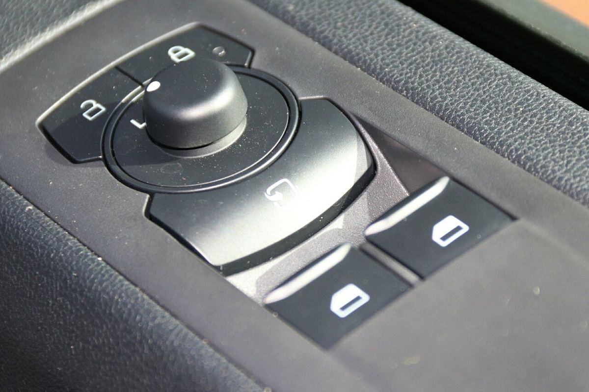 2024 Ford Transit Custom Trend 320S AV SWB