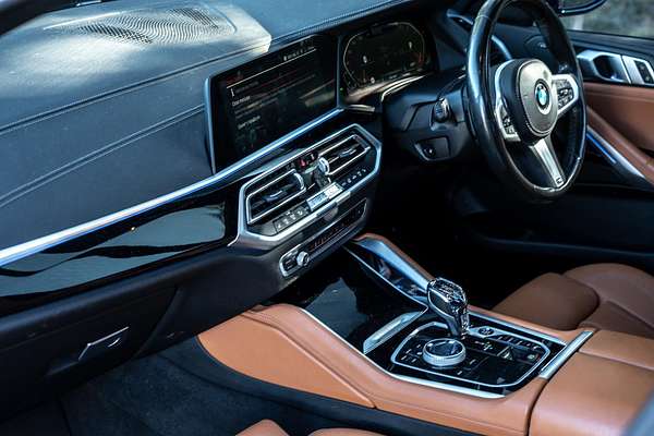 2022 BMW X6 xDrive30d M Sport G06
