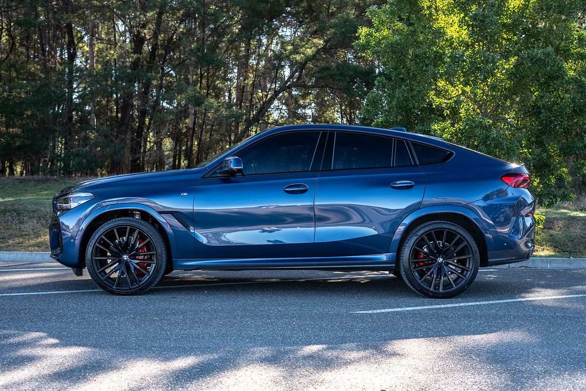 2022 BMW X6 xDrive30d M Sport G06