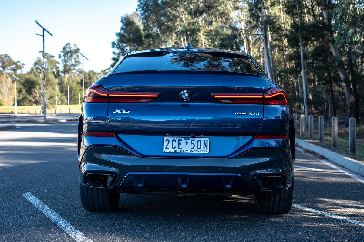 2022 BMW X6 xDrive30d M Sport G06