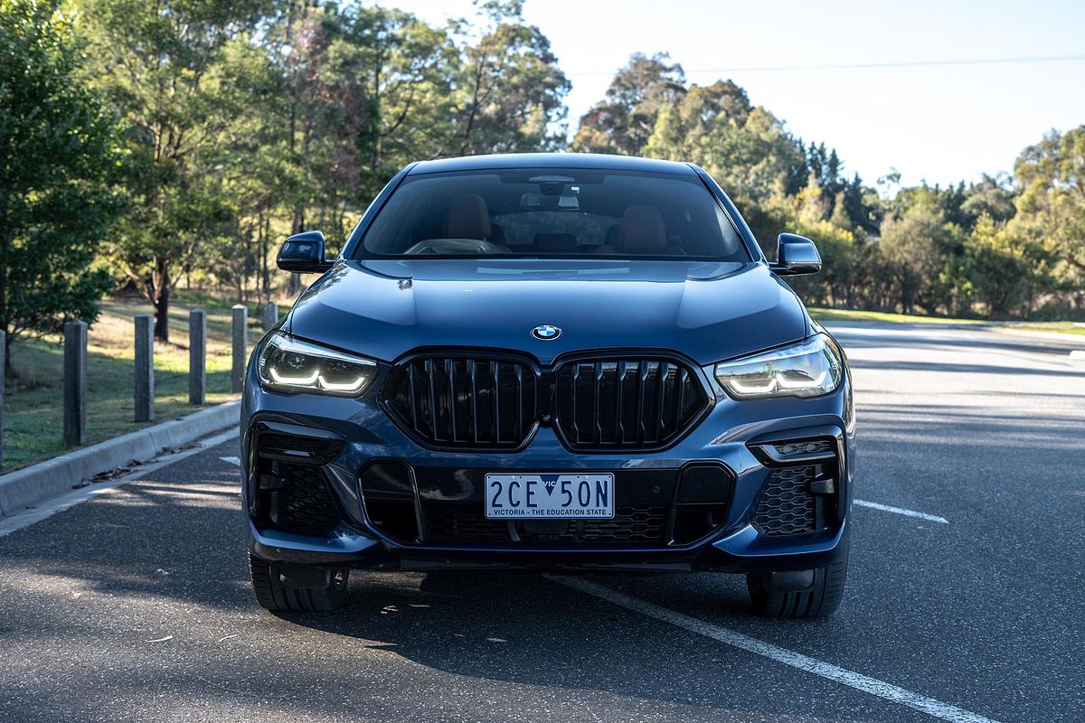 2022 BMW X6 xDrive30d M Sport G06