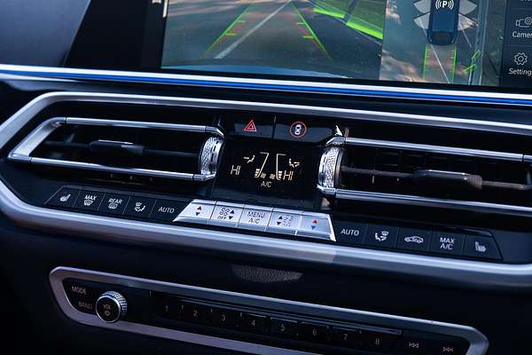 2022 BMW X6 xDrive30d M Sport G06