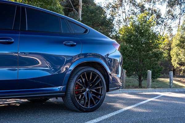 2022 BMW X6 xDrive30d M Sport G06