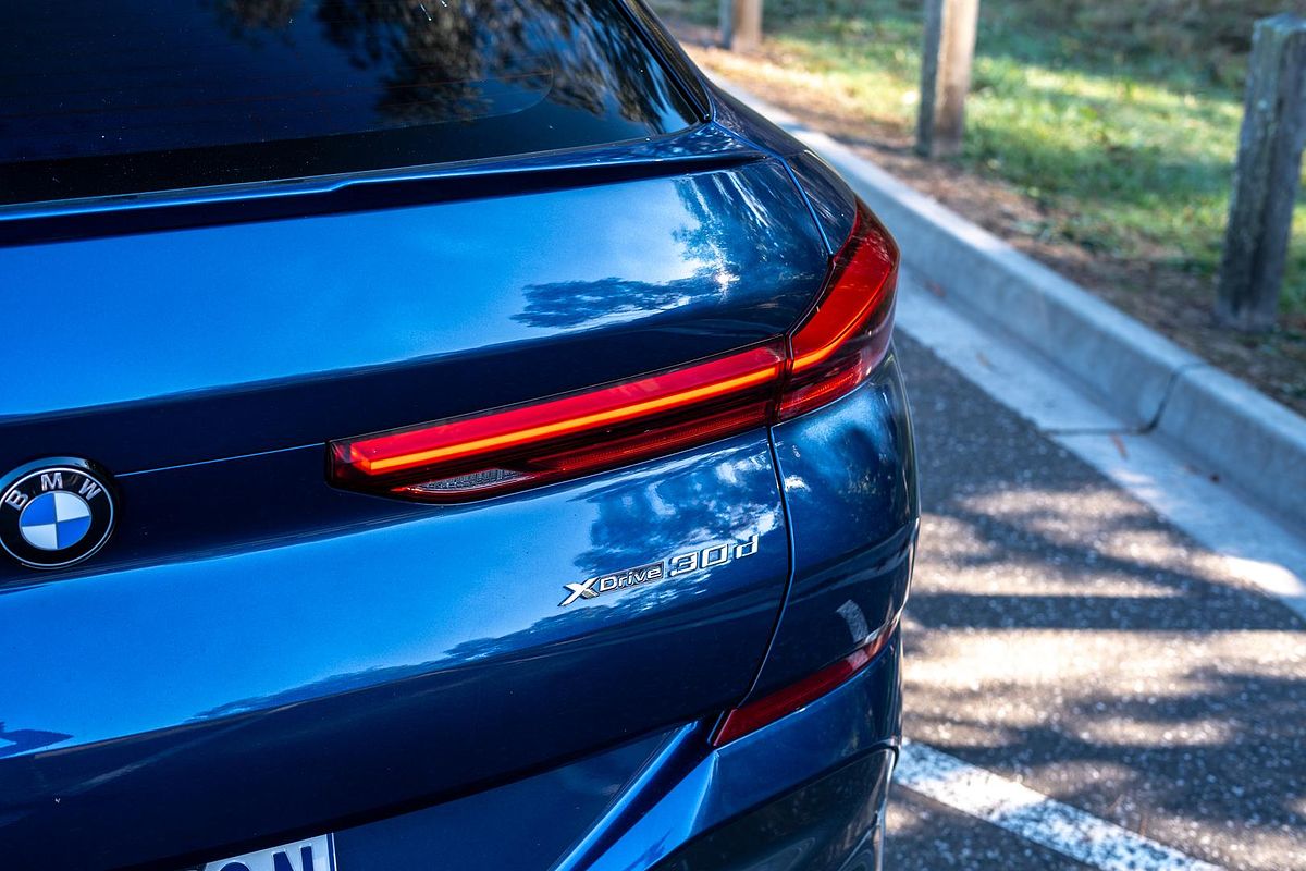 2022 BMW X6 xDrive30d M Sport G06