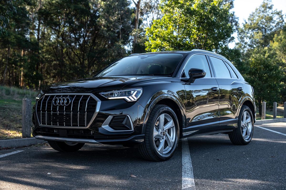 2024 Audi Q3 35 TFSI F3