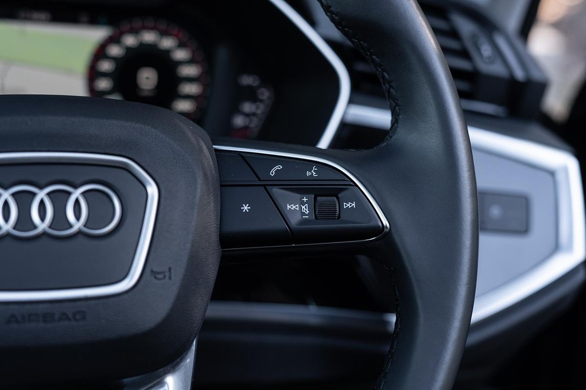 2024 Audi Q3 35 TFSI F3