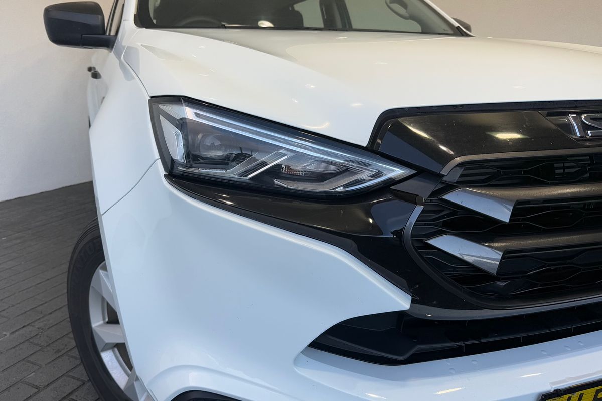 2023 Isuzu MU-X LS-M