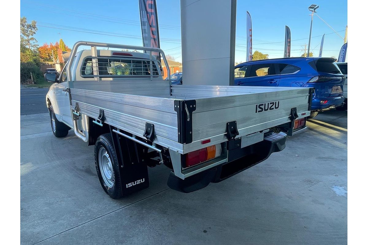 2025 Isuzu D-MAX SX High Ride Rear Wheel Drive