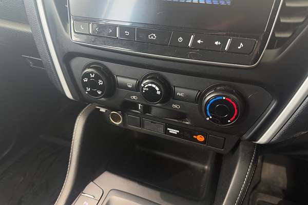 2023 Isuzu MU-X LS-M