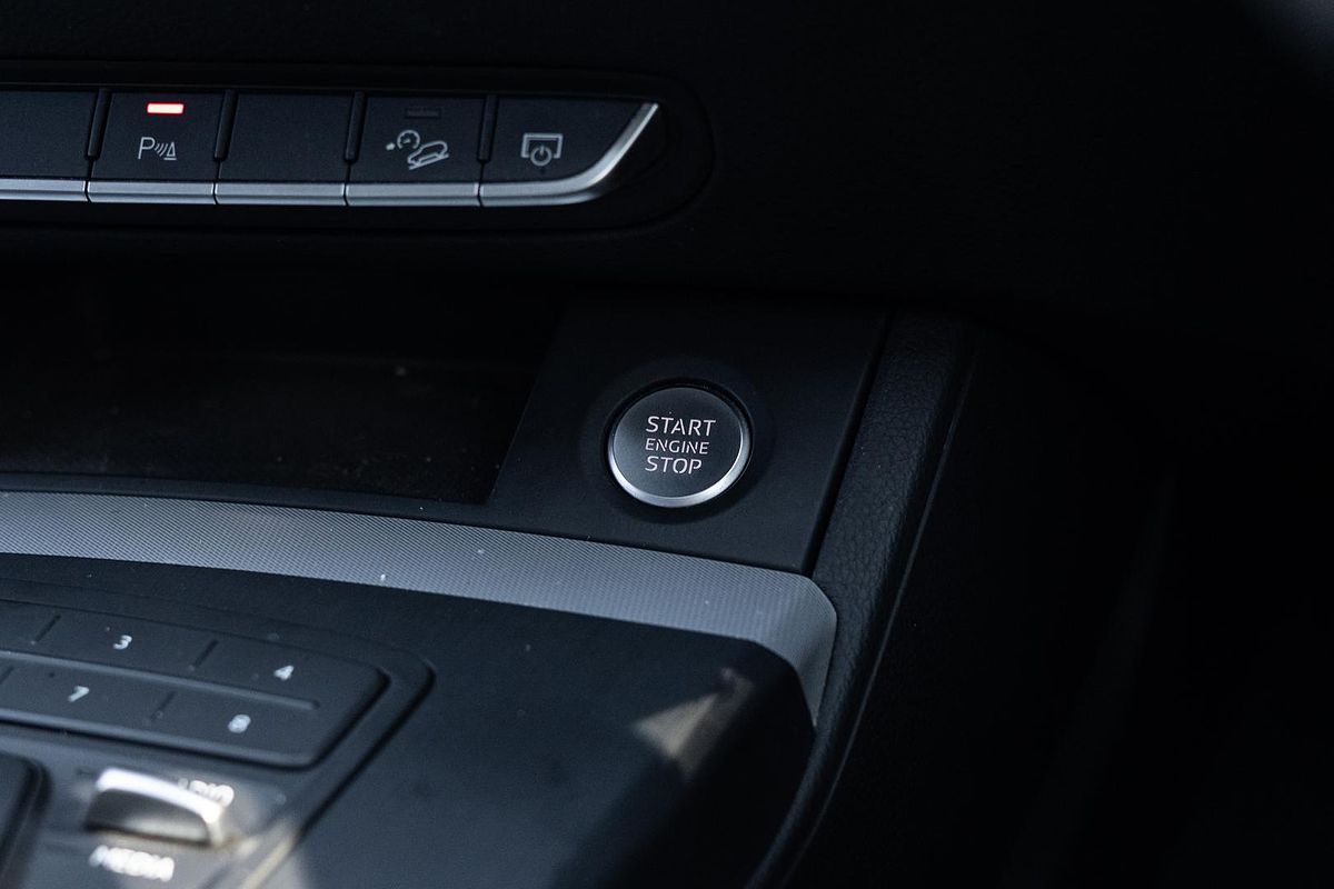 2019 Audi Q5 45 TFSI design FY