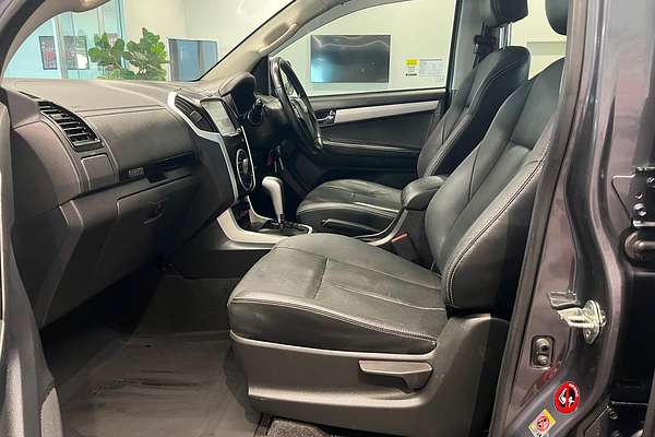 2018 Isuzu D-MAX LS-T High Ride Rear Wheel Drive