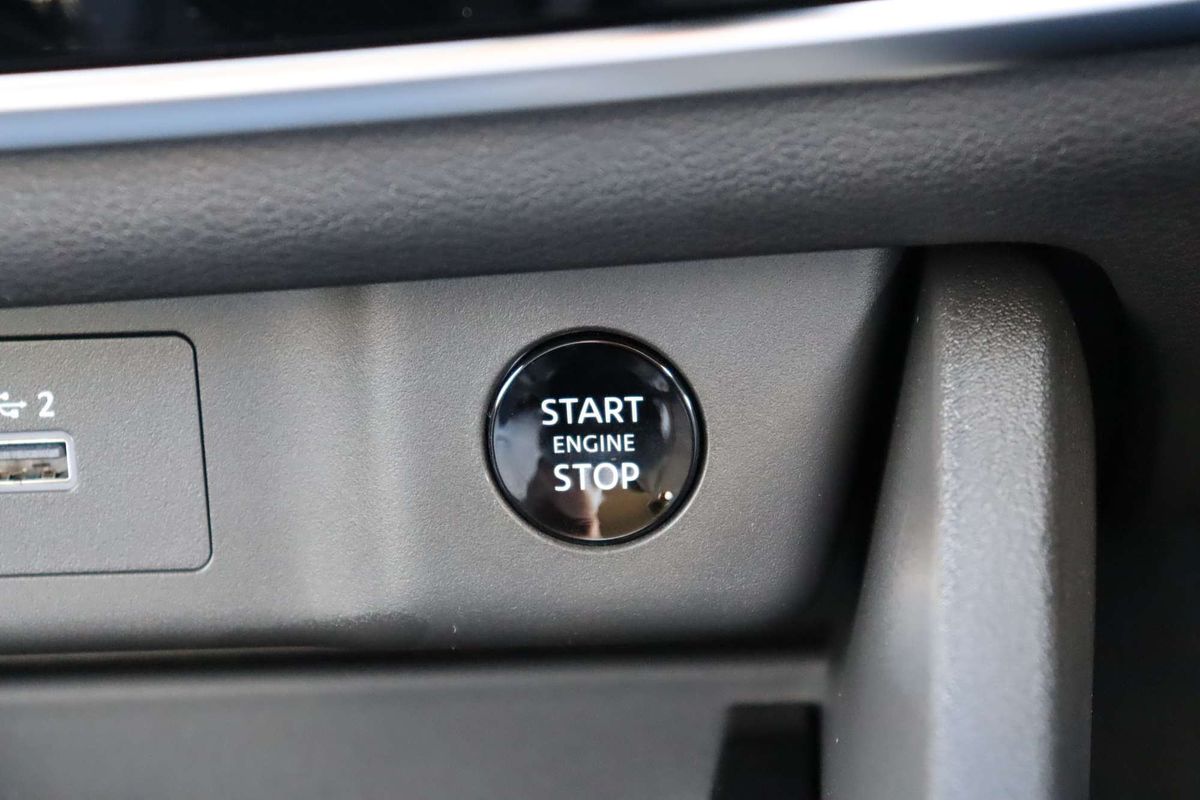 2024 Nissan X-TRAIL ST T33