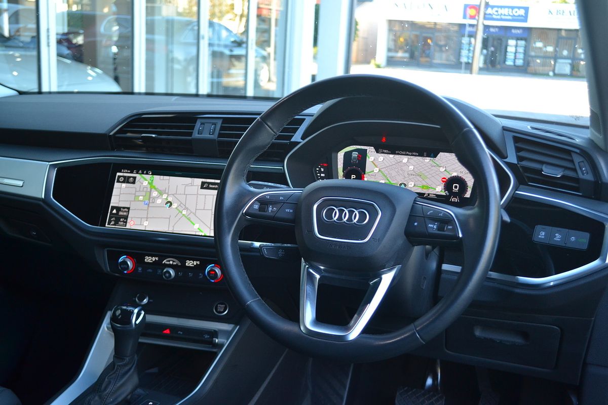 2023 Audi Q3 35 TFSI F3