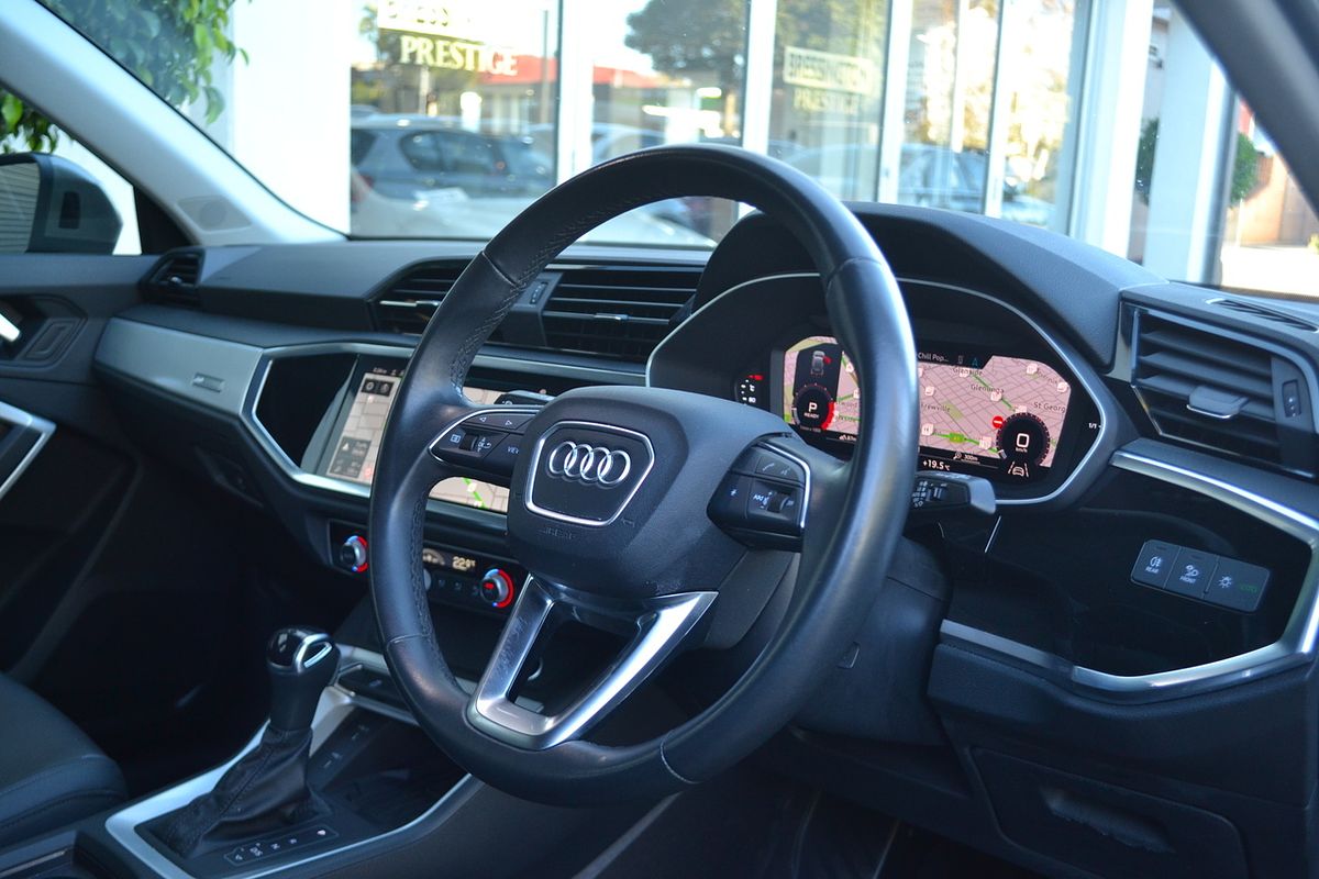 2023 Audi Q3 35 TFSI F3