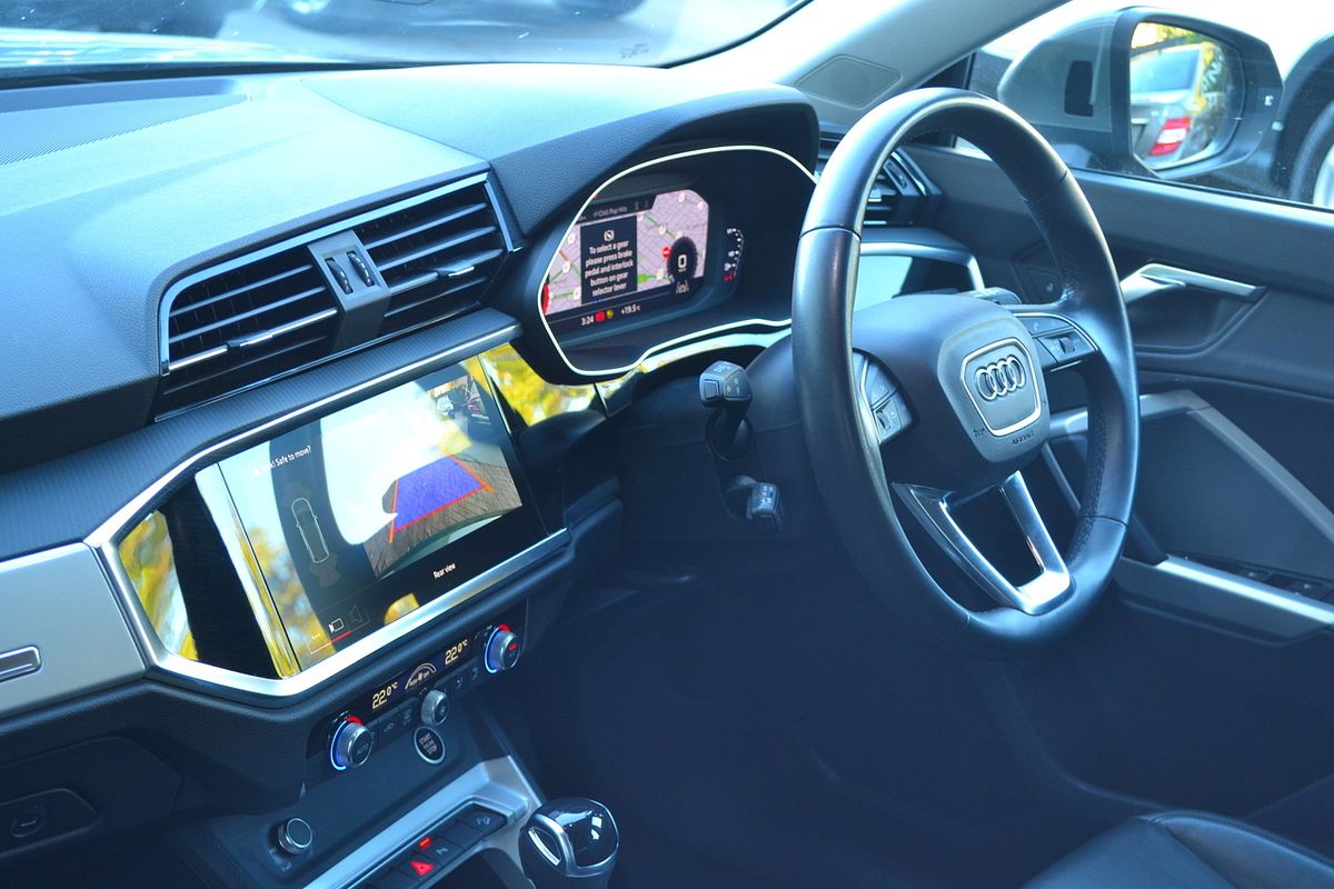 2023 Audi Q3 35 TFSI F3