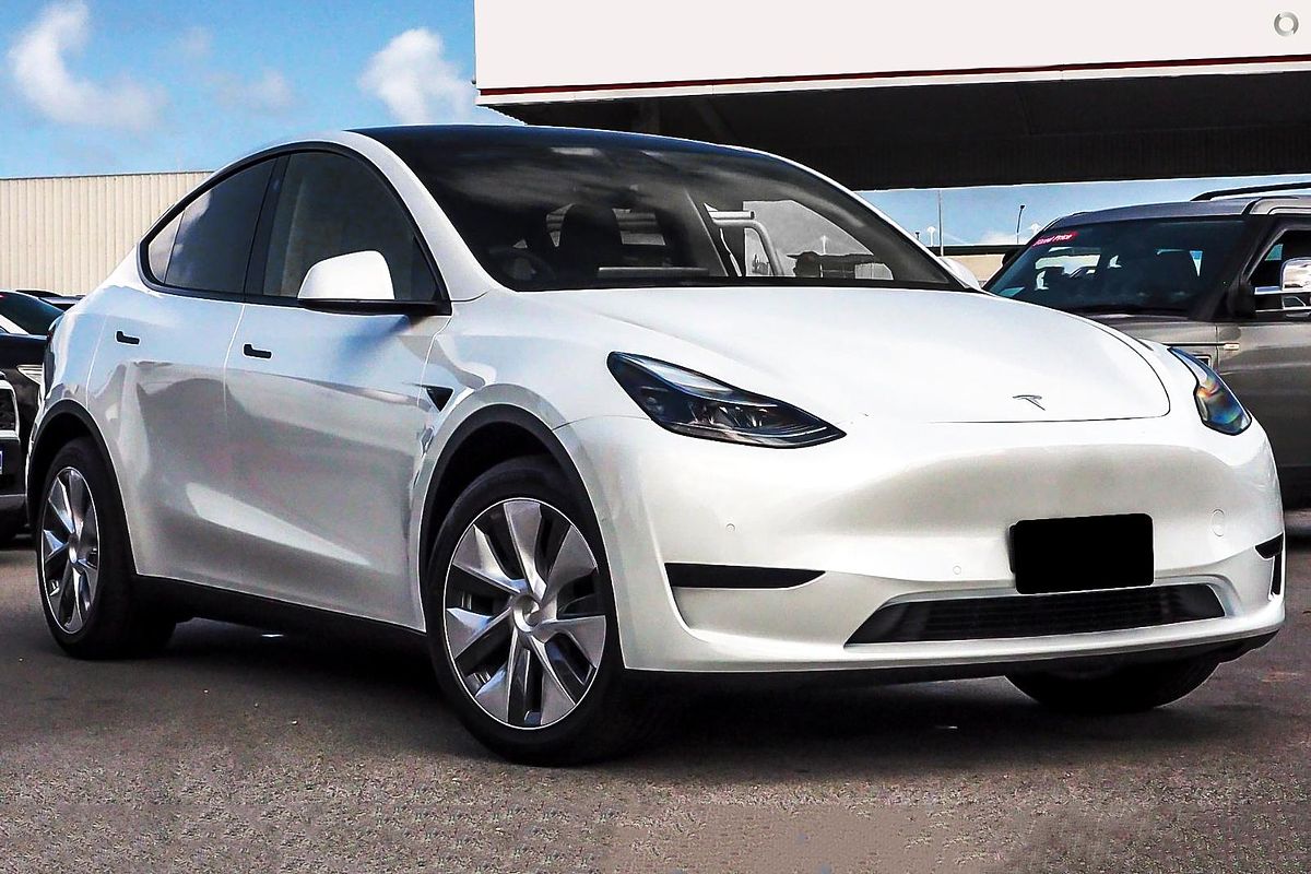 2022 Tesla Model Y Rear-Wheel Drive