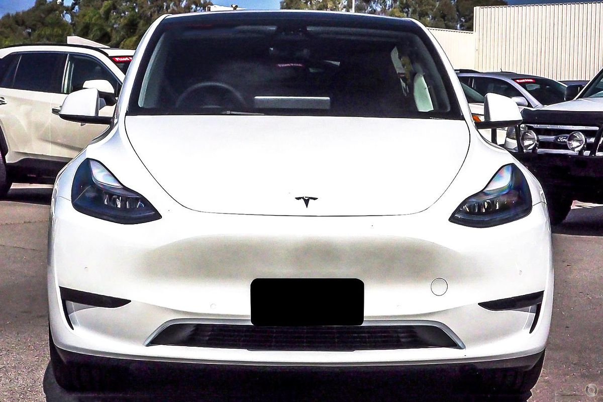 2022 Tesla Model Y Rear-Wheel Drive