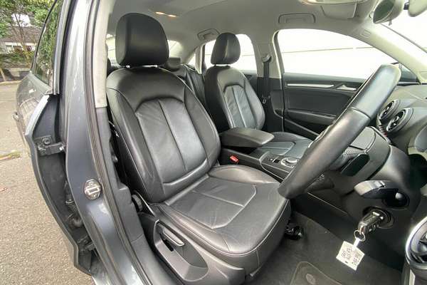2015 Audi A3 Attraction 8V