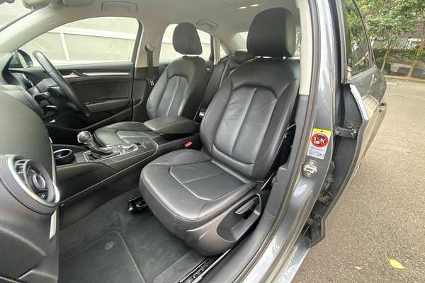 2015 Audi A3 Attraction 8V