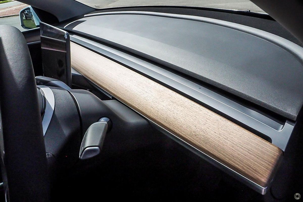 2022 Tesla Model Y Rear-Wheel Drive
