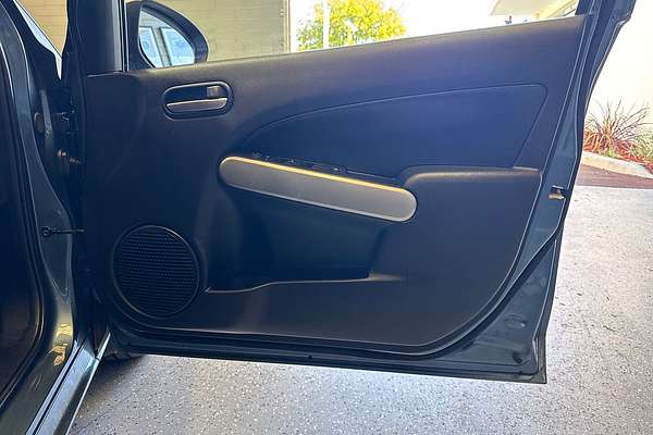 2013 Mazda 2 Neo Sport DE Series 2