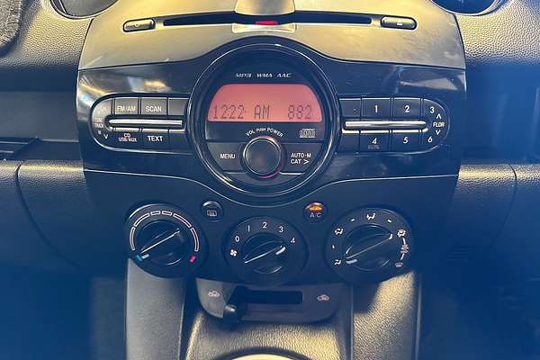 2013 Mazda 2 Neo Sport DE Series 2