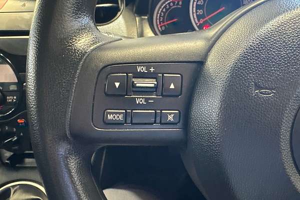 2013 Mazda 2 Neo Sport DE Series 2