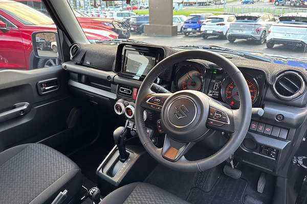 2023 Suzuki Jimny GLX GJ
