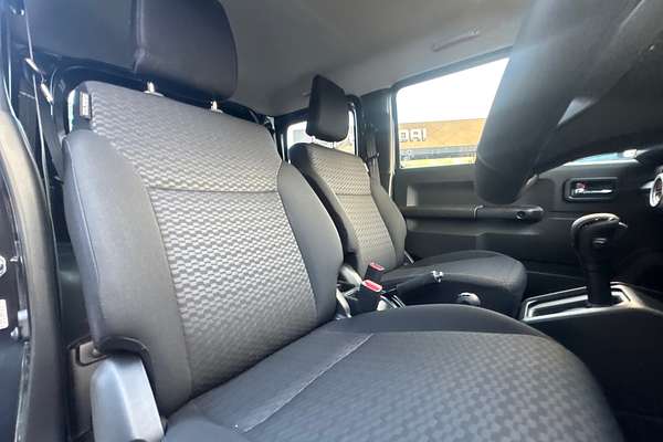 2023 Suzuki Jimny GLX GJ