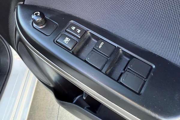 2019 Suzuki Baleno GLX EW