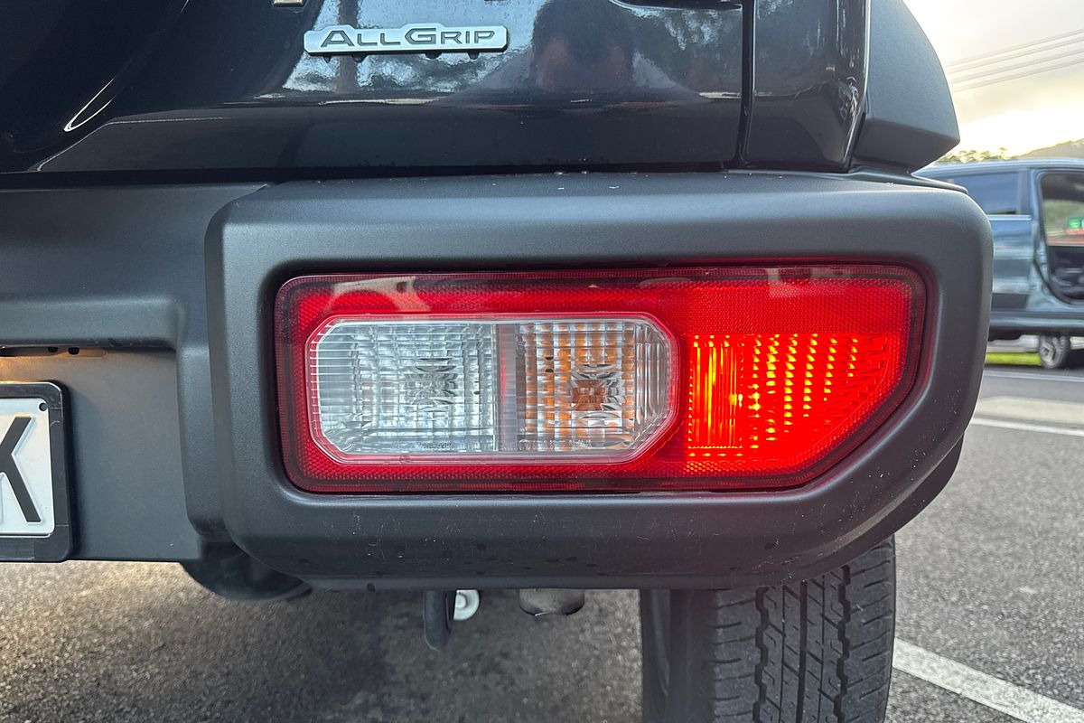 2023 Suzuki Jimny GLX GJ