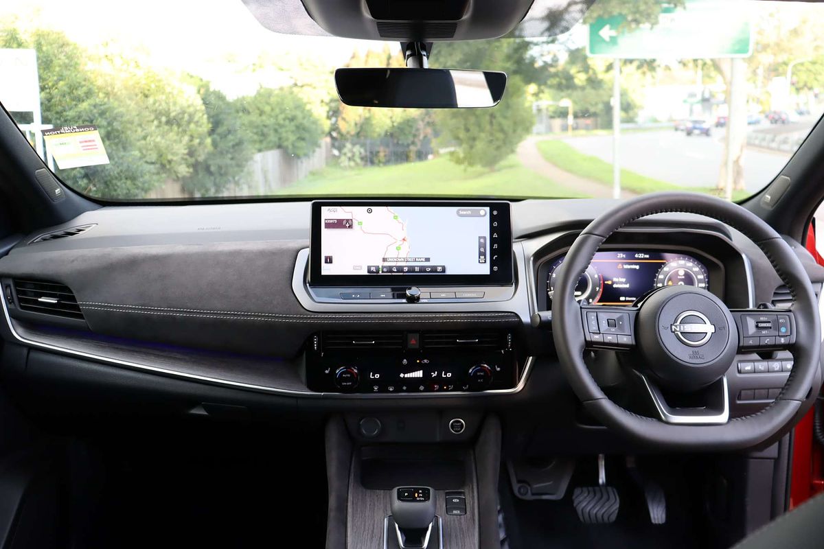 2024 Nissan QASHQAI Ti-L J12