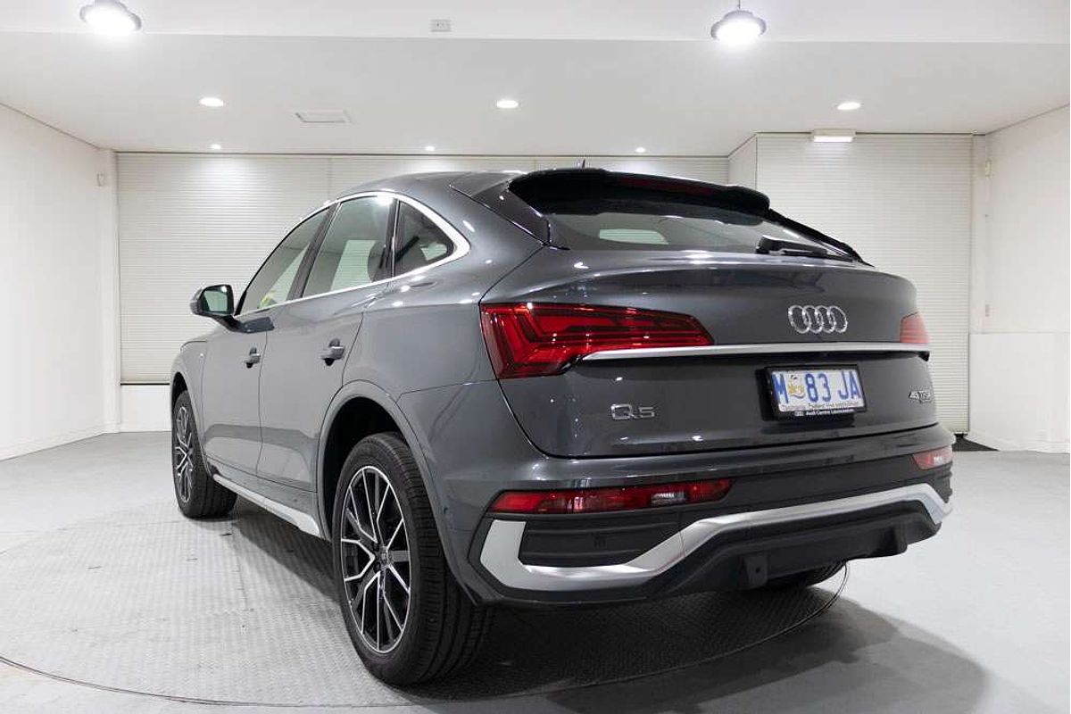 2024 Audi Q5 45 TFSI S line FY