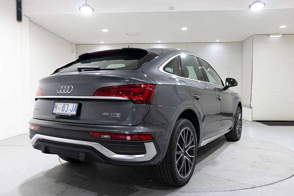 2024 Audi Q5 45 TFSI S line FY