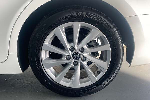 2022 Toyota Camry Ascent AXVA70R